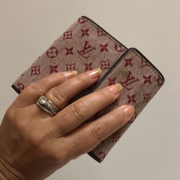 Louis Vuitton Pink Min Lin wallet - Picture 17 of 17